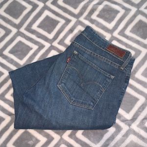 LEVI’S Skinny Demi-Curve Low Rise Jeans S27